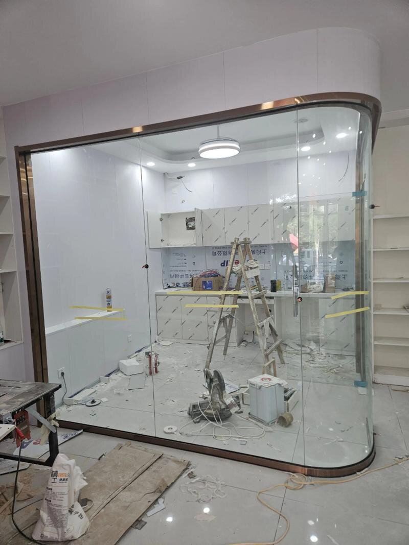 阳泉市热熔玻璃异形展柜玻璃 - 厂家